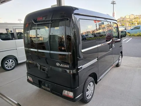 Daihatsu Atrai
