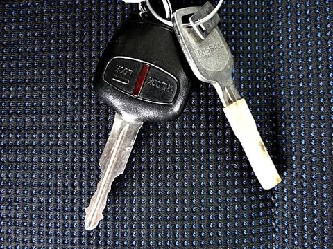 Nissan KIX