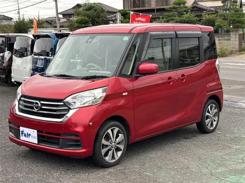 Nissan Dayz Roox