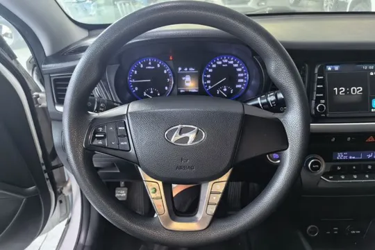 Hyundai Mistra