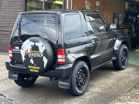 Mitsubishi Pajero JR