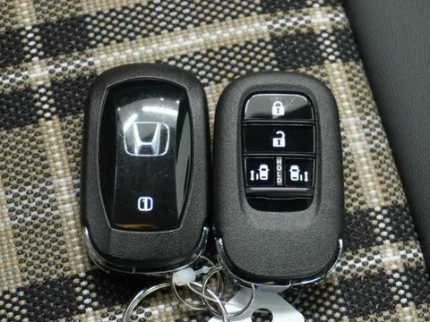 Honda N-BOX Joy