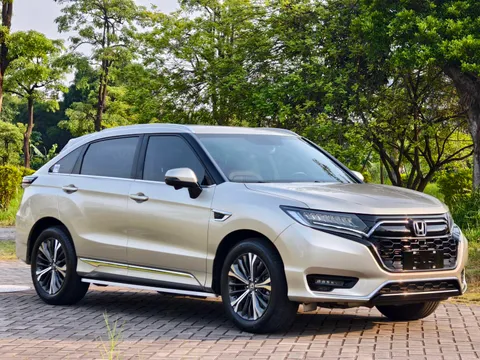 Honda UR-V