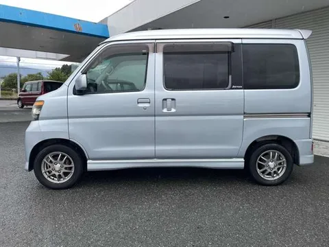 Daihatsu Atrai Wagon