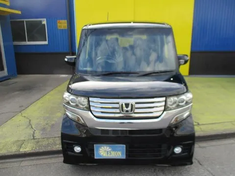 Honda N-BOX Plus Custom