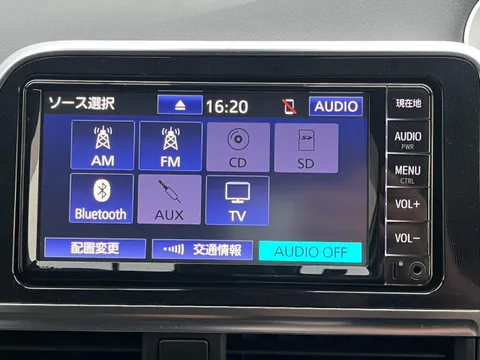 Toyota Sienta