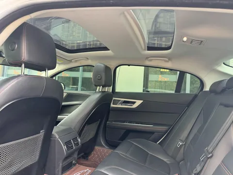 Jaguar XEL