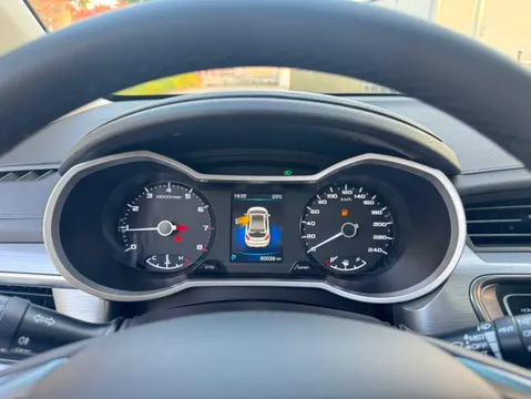 Geely Emgrand GS