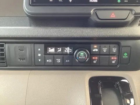 Honda N-BOX Joy