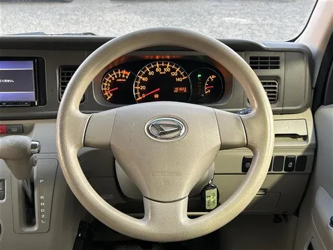 Daihatsu Atrai Wagon