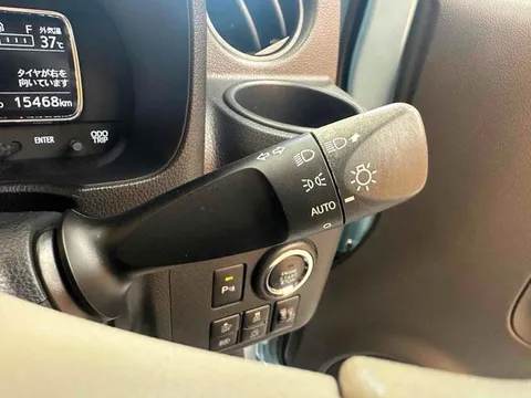 Daihatsu Mira Tocot