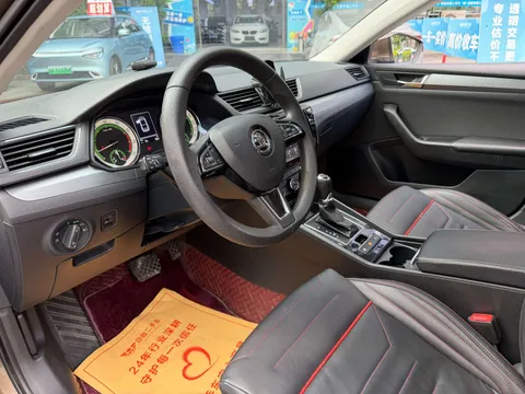 Skoda Superb