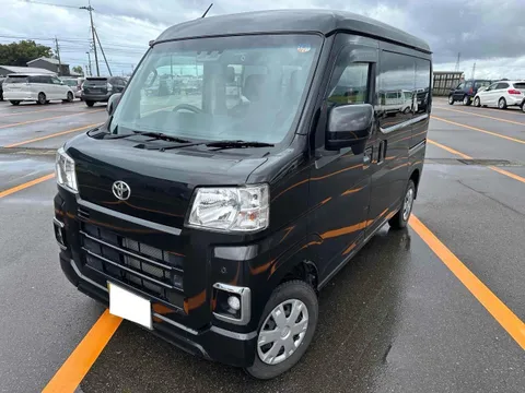 Toyota Pixis Van