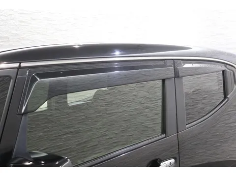 Honda N-BOX Slash