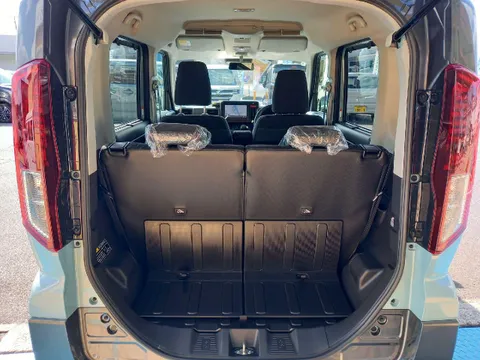 Suzuki Spacia Gear
