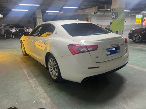 Maserati Ghibli