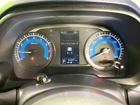 Mitsubishi eK X