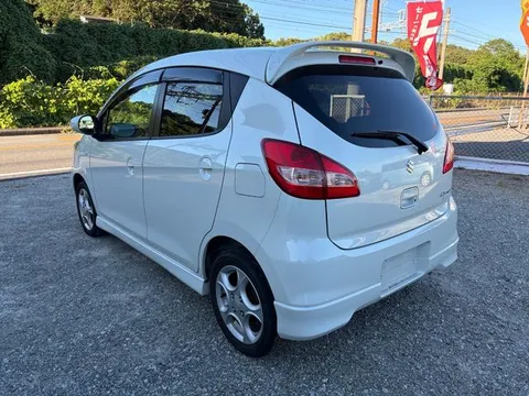 Suzuki Cervo