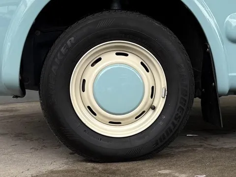 Nissan Pao