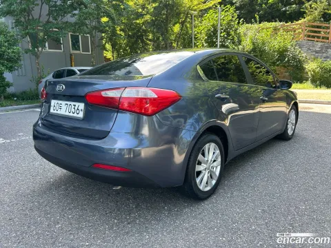 Kia Cerato (K3)