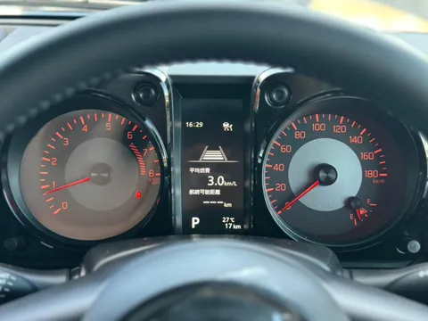 Suzuki Jimny Nomade