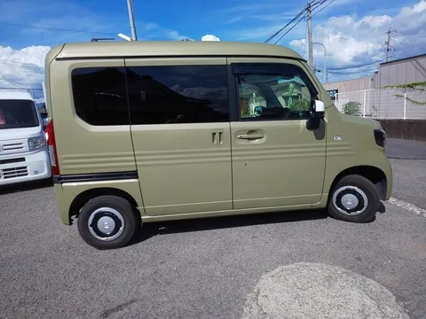 Honda N-VAN Plus Style
