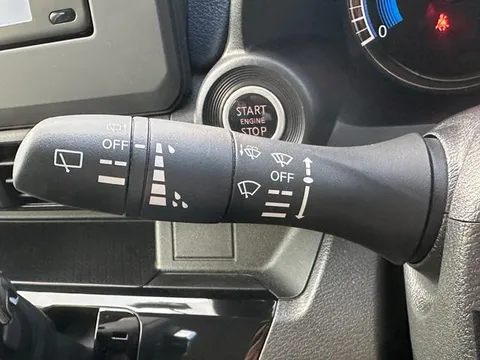 Mitsubishi eK X