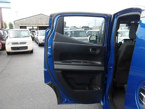 Honda N-BOX Slash