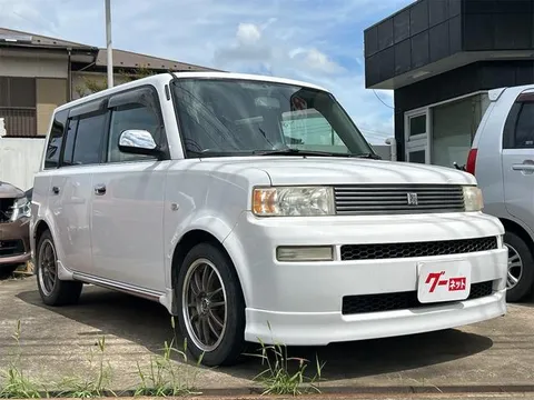 Toyota bB