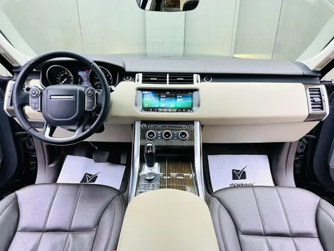 Land Rover