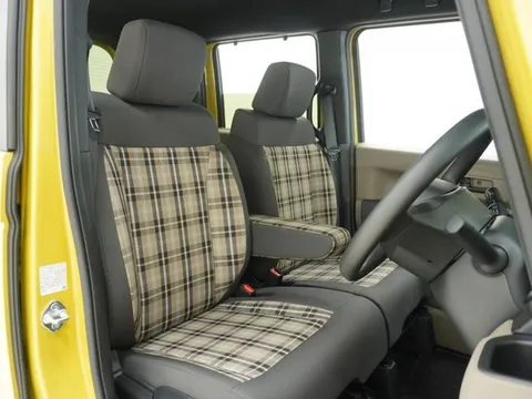 Honda N-BOX Joy