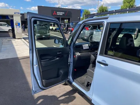 Mitsubishi Delica Mini