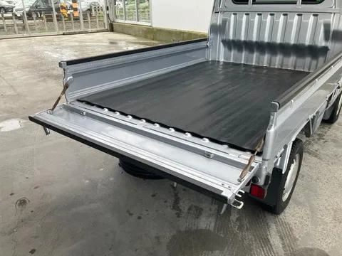 Subaru Sambar Truck