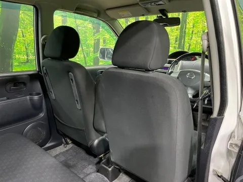 Nissan Otti