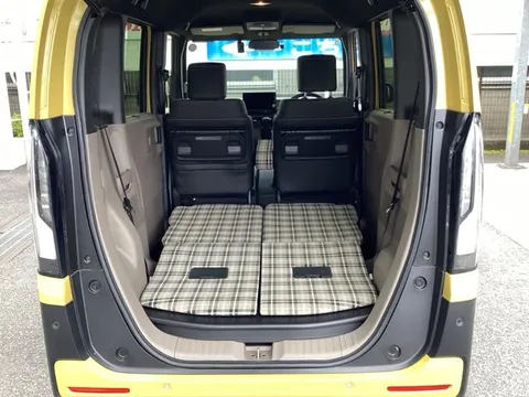Honda N-BOX Joy