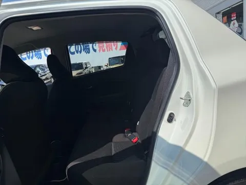 Toyota Yaris (Vitz)