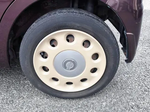 Daihatsu Mira Cocoa