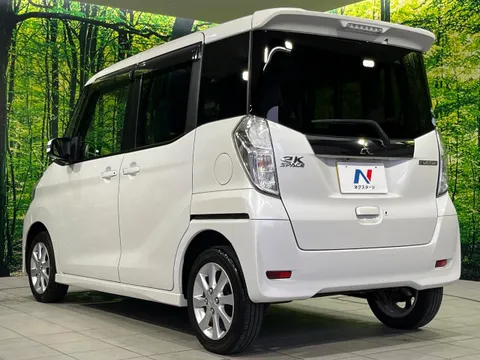 Mitsubishi eK Space Custom