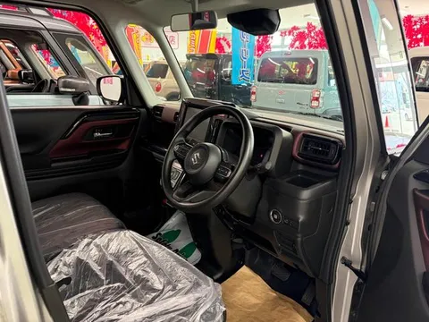 Suzuki Spacia Custom