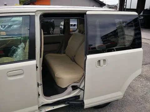Nissan Otti