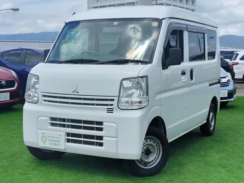 Mitsubishi Minicab Van