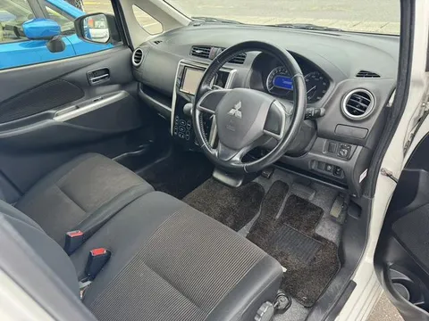 Mitsubishi eK Custom