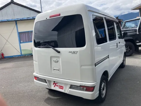 Daihatsu Hijet Cargo