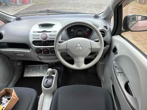 Mitsubishi I