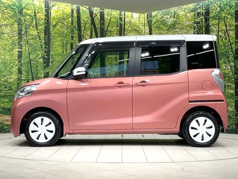 Mitsubishi eK Space