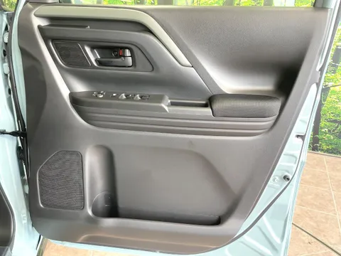 Suzuki Spacia Gear