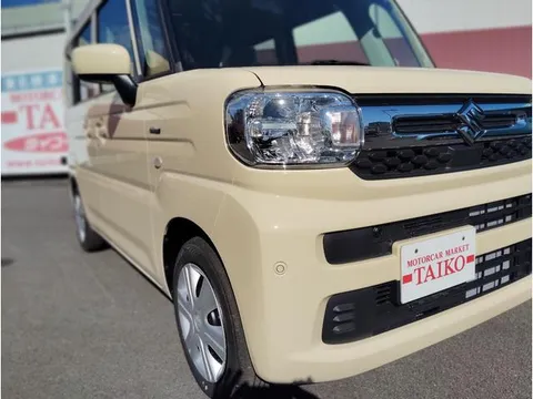 Suzuki Spacia