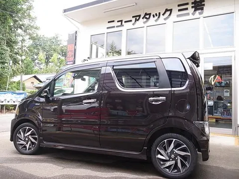 Suzuki Wagon R Stingray