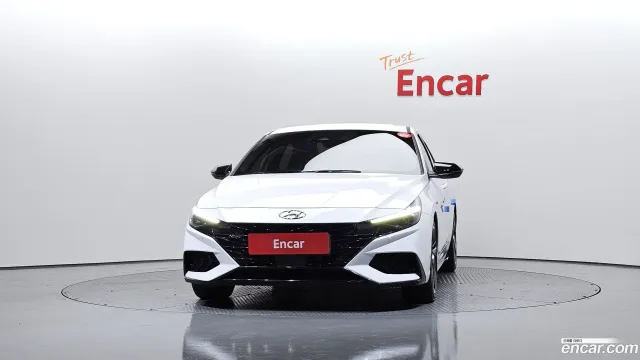 Hyundai Elantra (Avante)