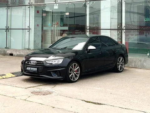 Audi S4